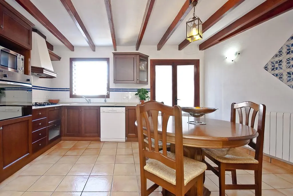 別荘 Villa Jaume ポレンサ スペイン